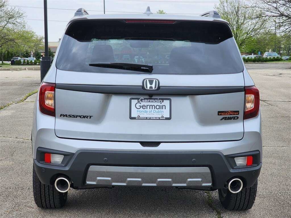 Used 2023 Honda Passport TrailSport image 13