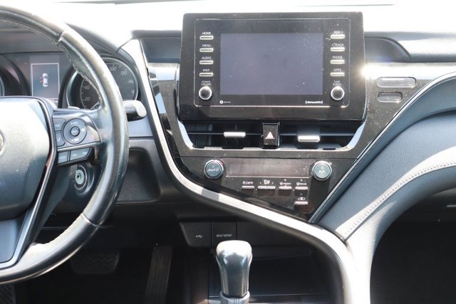 Used 2021 Toyota Camry SE w/ Carpet Mat Package (TMS) FWD image 15