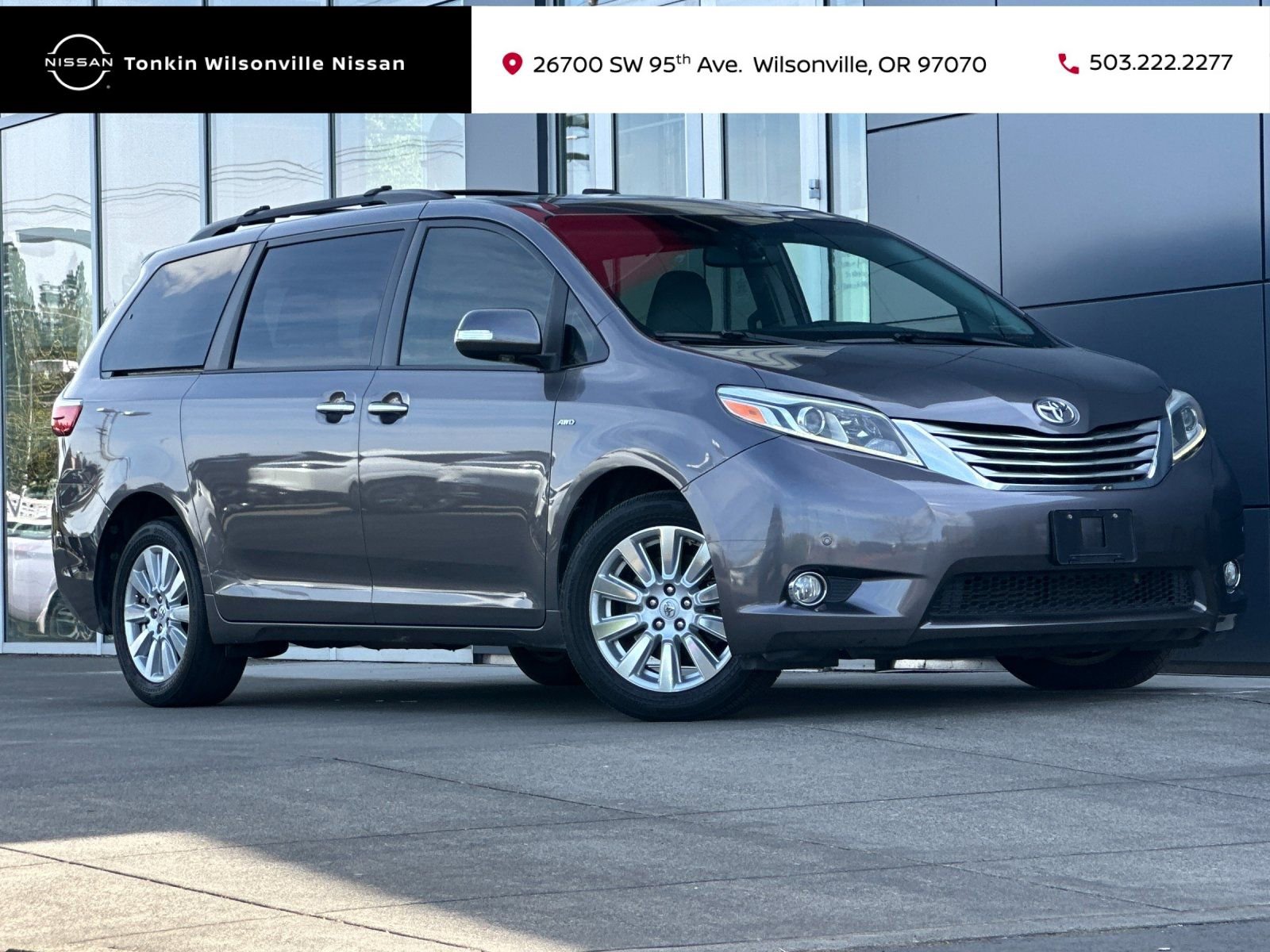 Used 2017 Toyota Sienna Limited Premium image 1