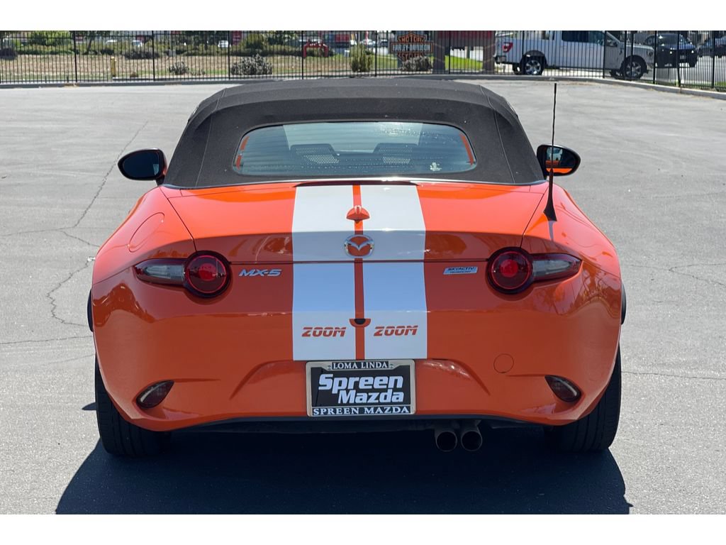 Used 2019 MAZDA MX-5 Miata 30th Anniversary RWD image 5