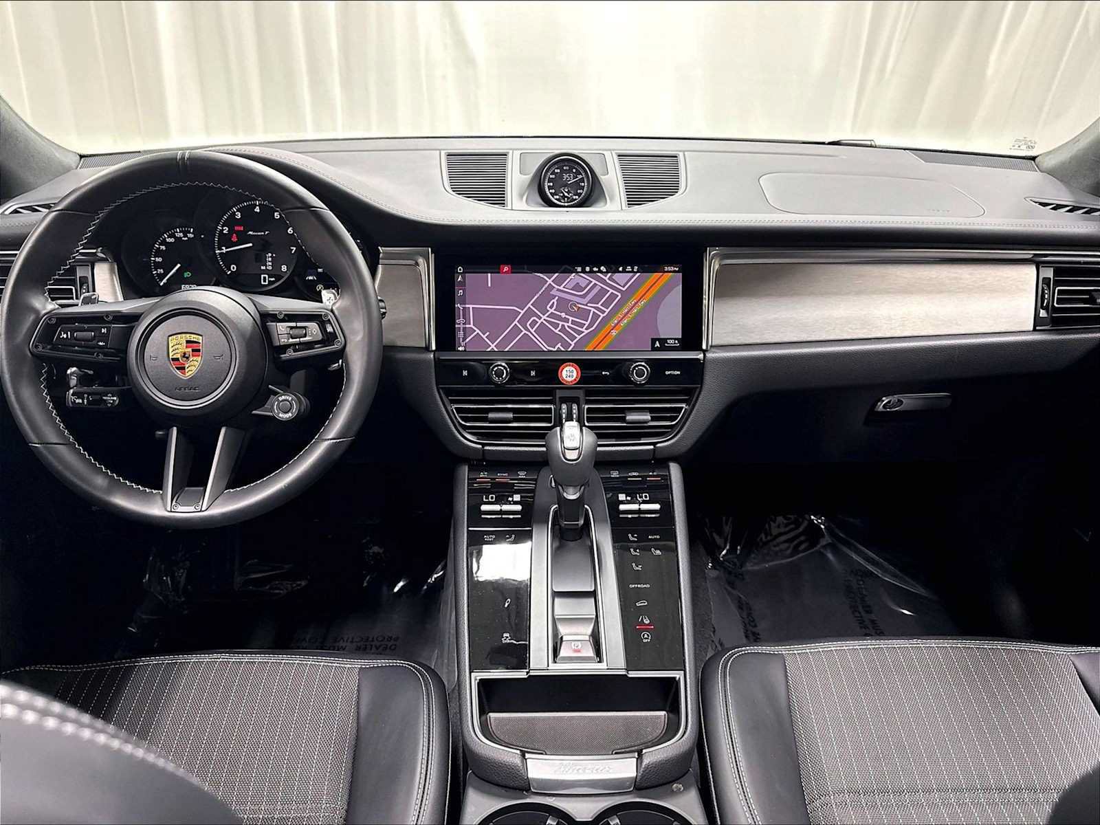 Used 2026 Porsche Macan Turbo AWD/4WD image 16