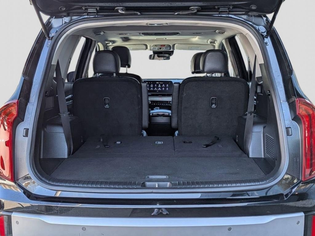 Certified 2023 Kia Telluride S w/ S Sunroof Package image 8