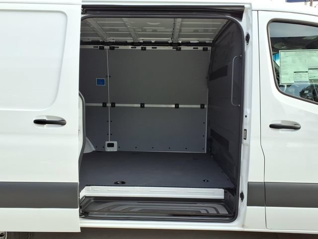 New 2026 Mercedes-Benz Sprinter 2500 image 23
