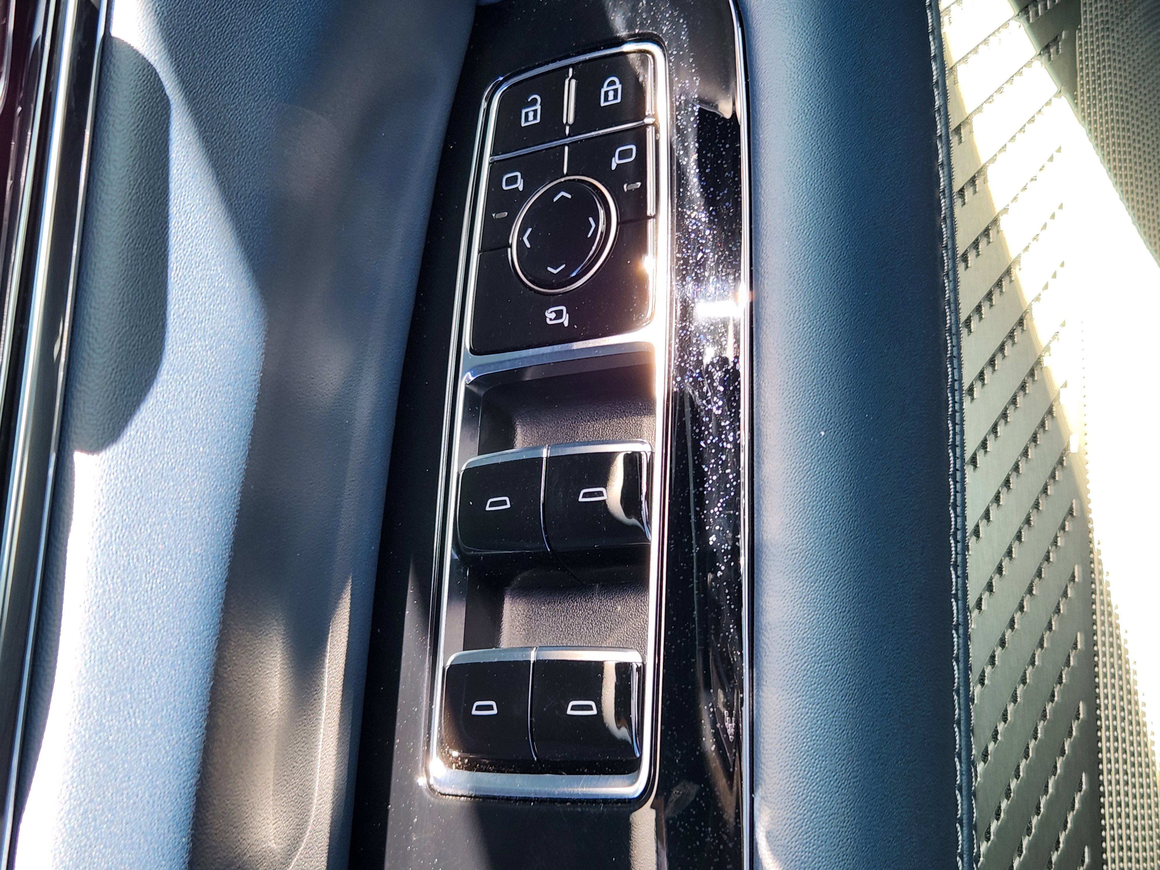 New 2025 Cadillac Escalade IQ Luxury 2 AWD/4WD image 21