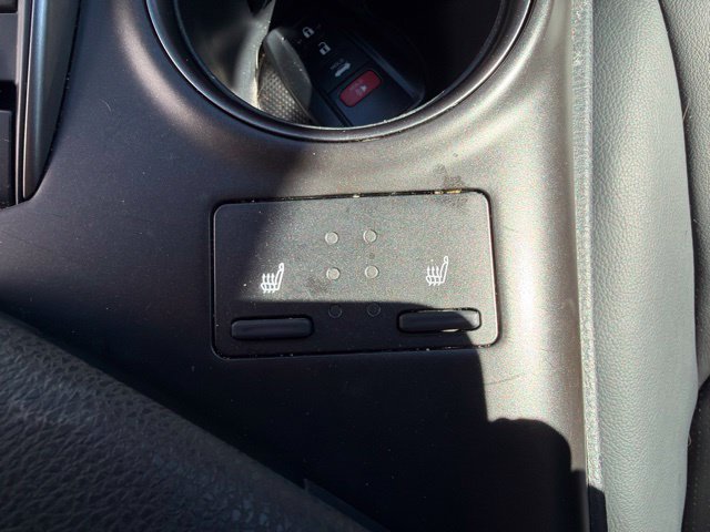 Used 2021 Toyota Camry XSE w/ Cold Weather Package FWD image 8