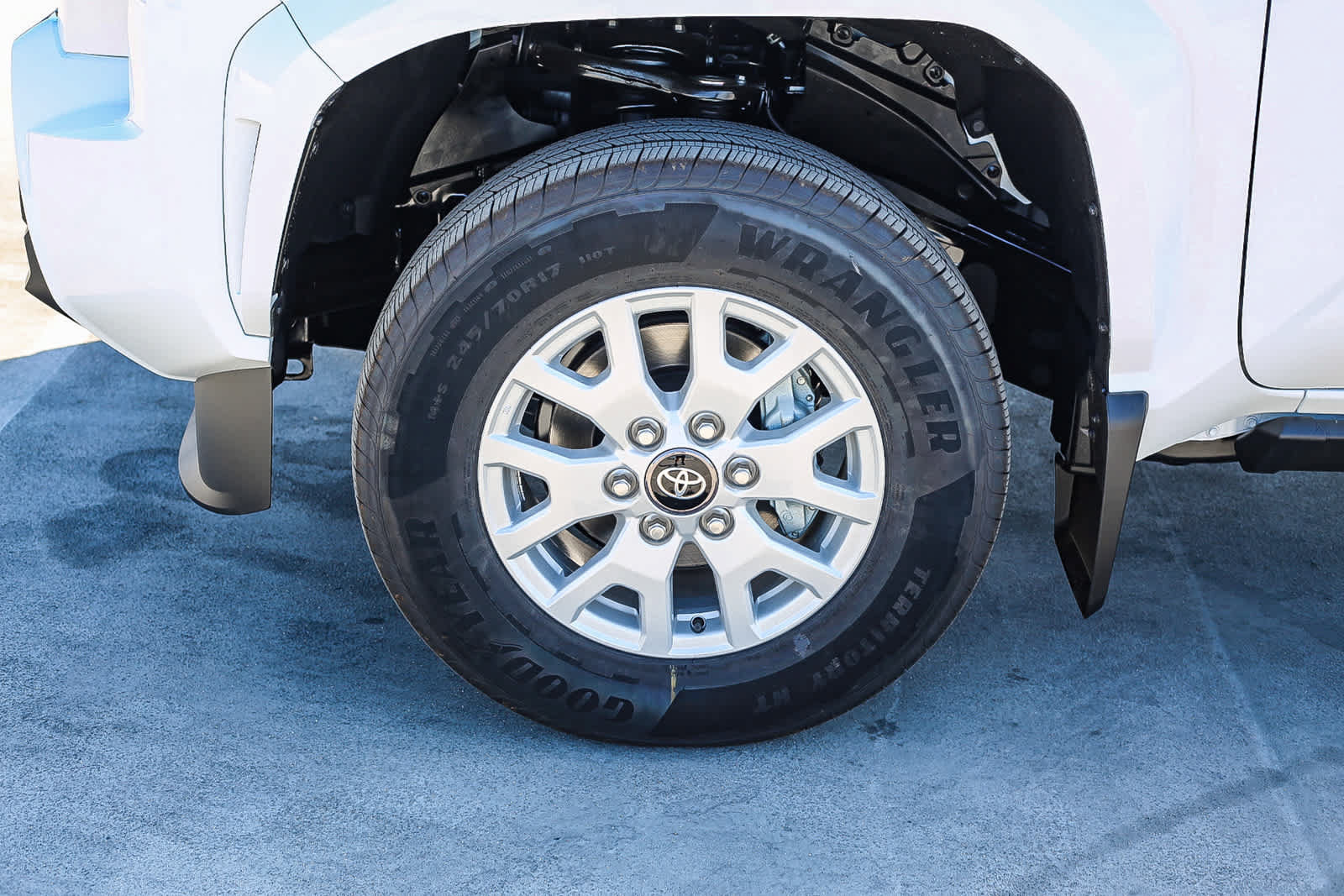 New 2026 Toyota Tacoma SR5 RWD image 10