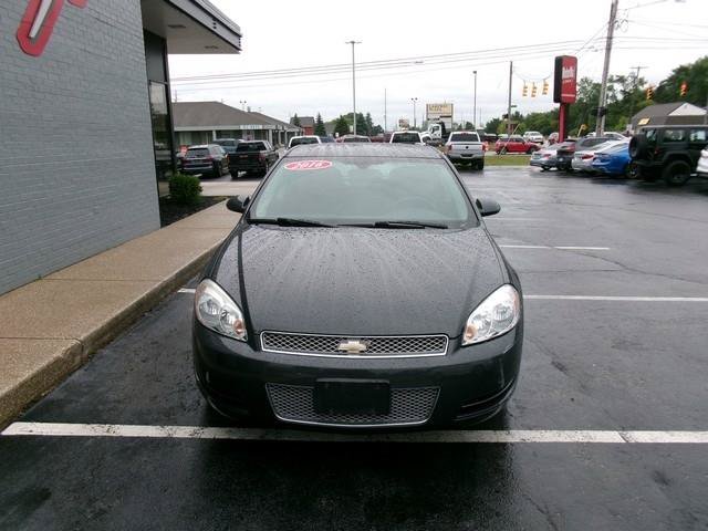 Used 2016 Chevrolet Impala LT FWD image 3