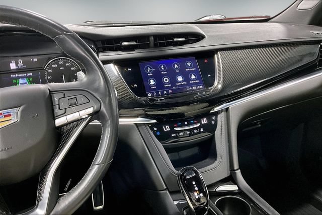 Used 2023 Cadillac XT6 Sport AWD/4WD image 11