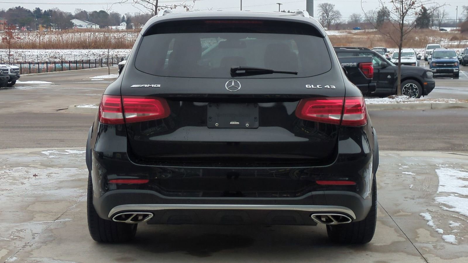 Used 2017 Mercedes-Benz GLC 43 AMG 4MATIC image 4