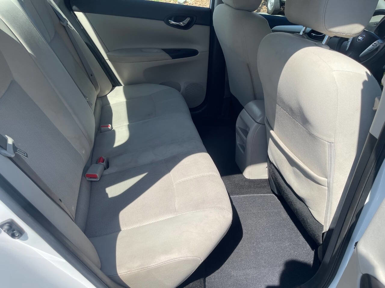 Used 2017 Nissan Sentra S image 22