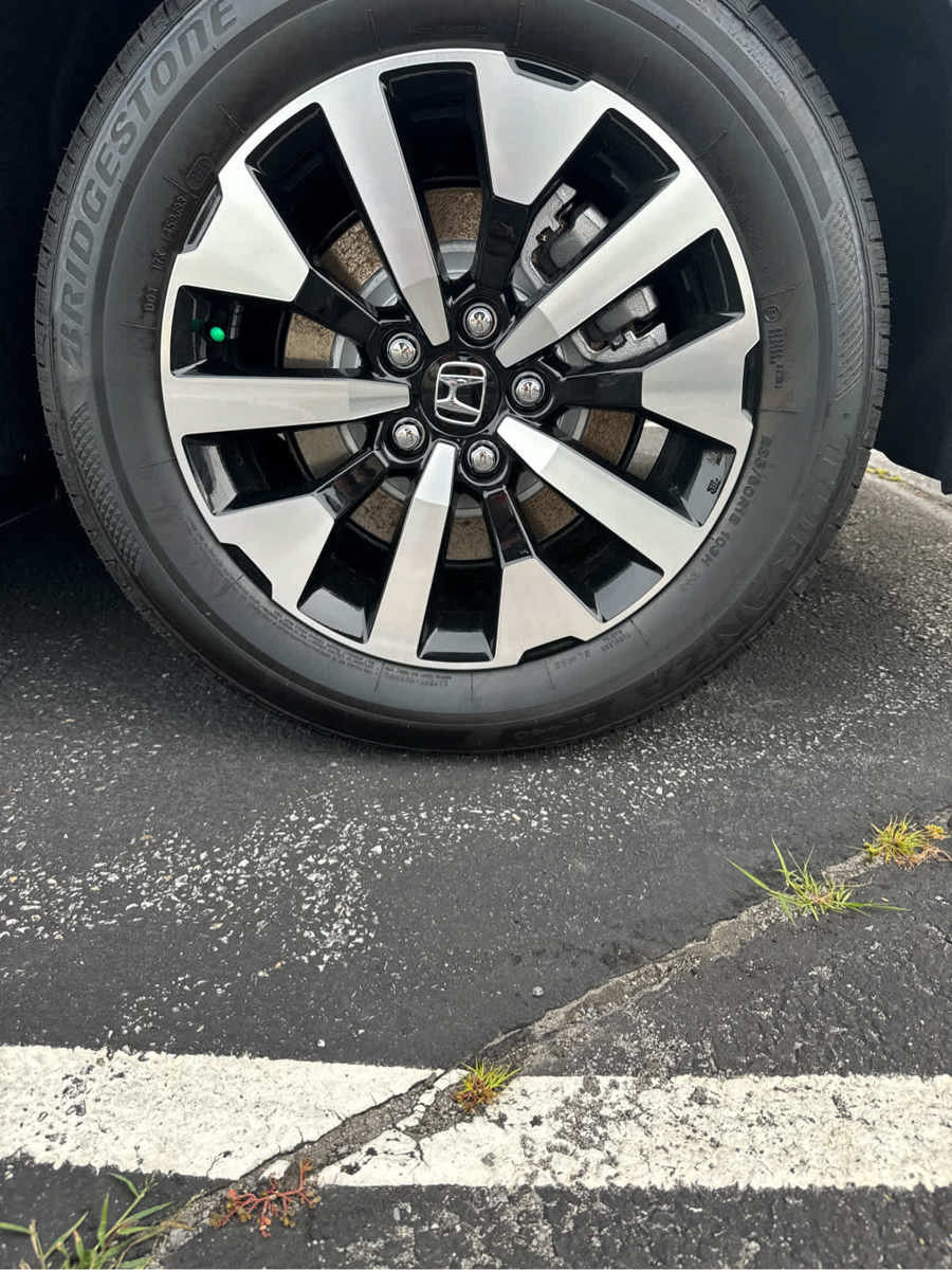 New 2027 Honda Odyssey EX-L image 17