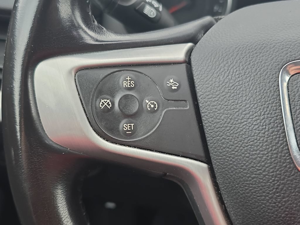 Certified 2021 GMC Terrain SLE w/ LPO, Floor Liner Package AWD/4WD image 18