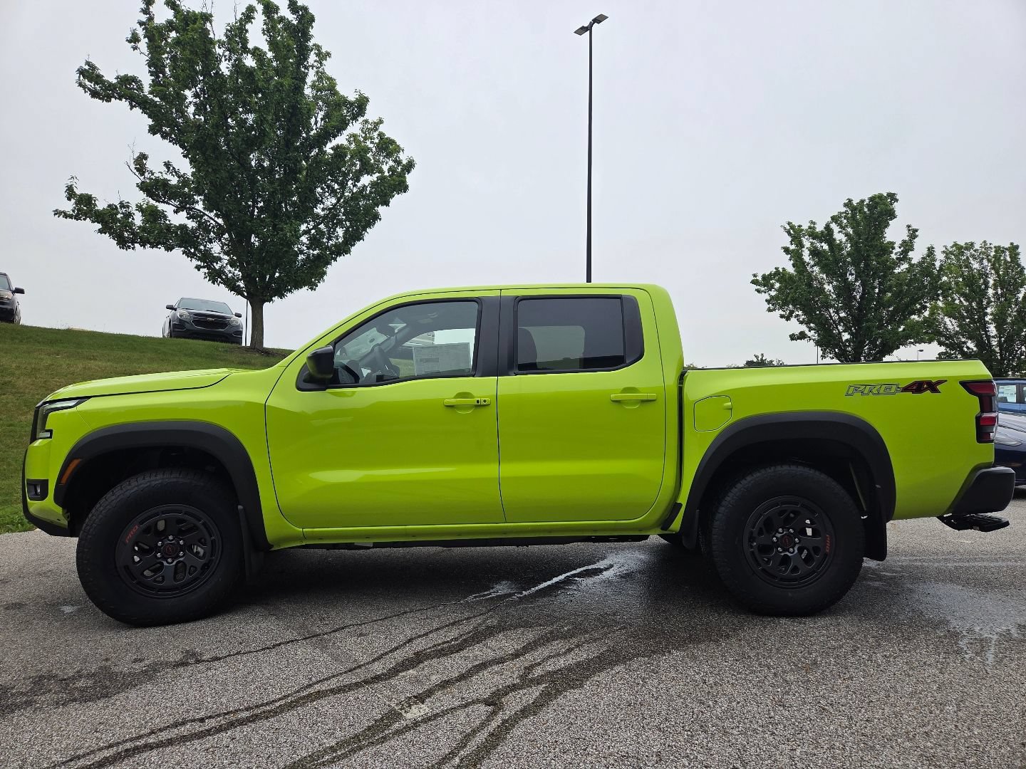 New 2026 Nissan Frontier PRO-4X w/ Tow Package AWD/4WD image 14