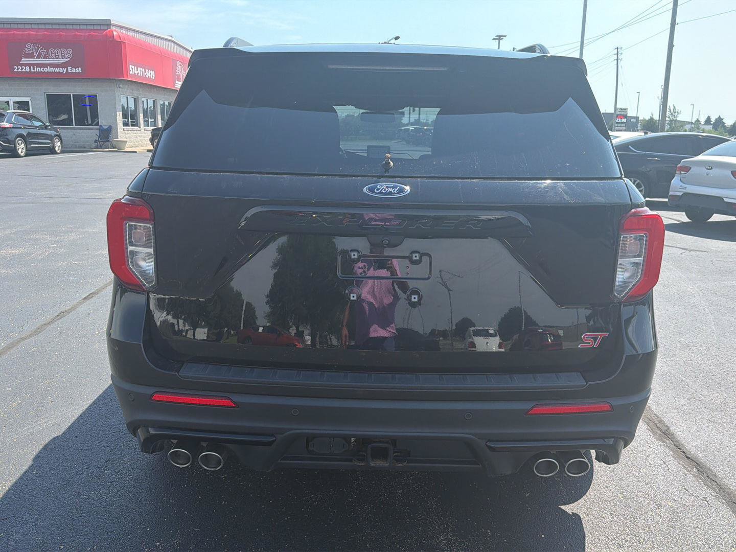 Used 2020 Ford Explorer ST w/ ST Street Pack AWD/4WD image 4