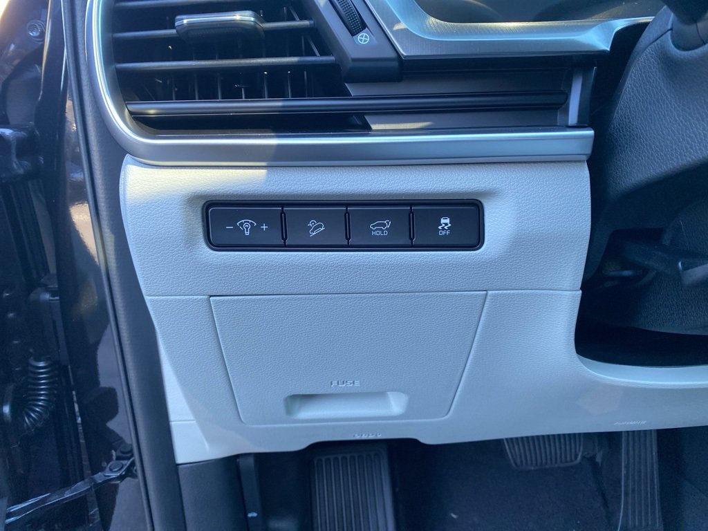 New 2025 Kia Telluride S image 13