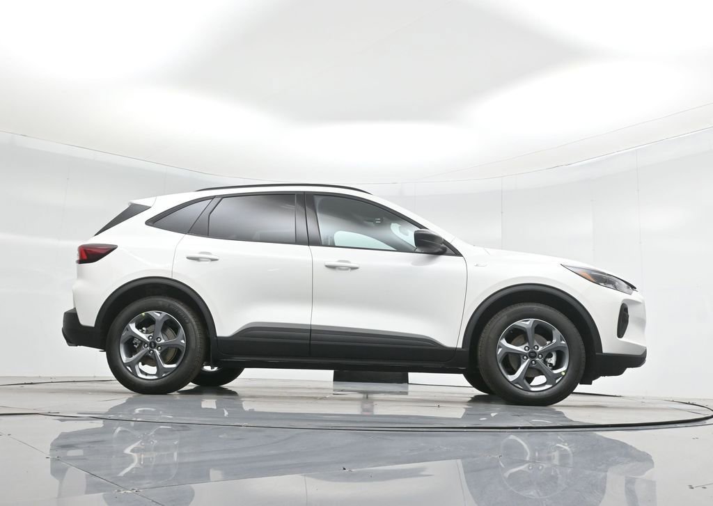 New 2025 Ford Escape ST-Line w/ Tech Pack #1 image 45