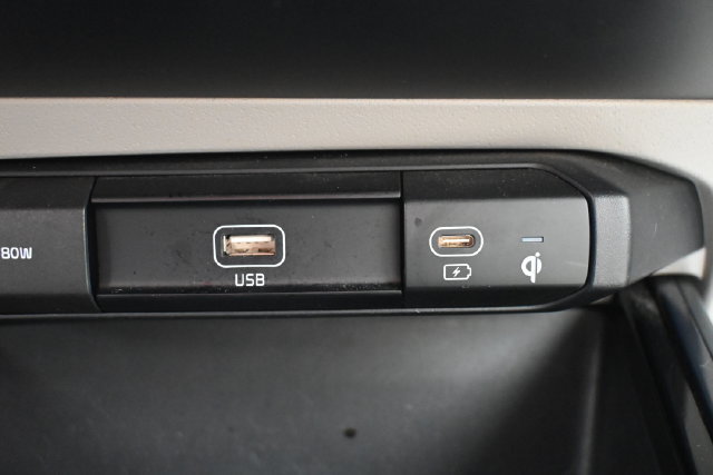 Used 2023 Kia Niro Wind w/ Wind Preserve Package FWD image 31