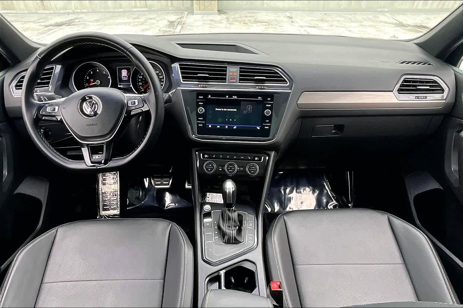 Used 2021 Volkswagen Tiguan SE R-Line FWD image 15