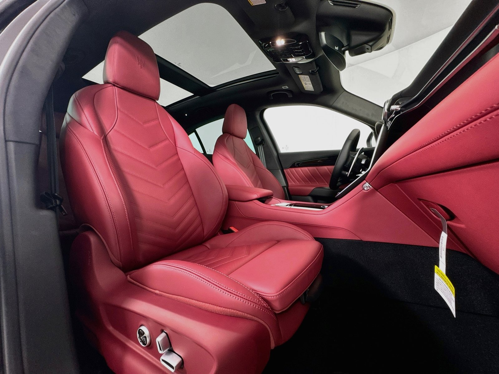 New 2027 Maserati Grecale Modena AWD/4WD image 28