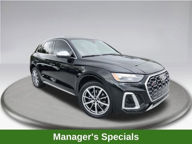 Used 2021 Audi SQ5 Premium Plus w/ Premium Plus Package image 2