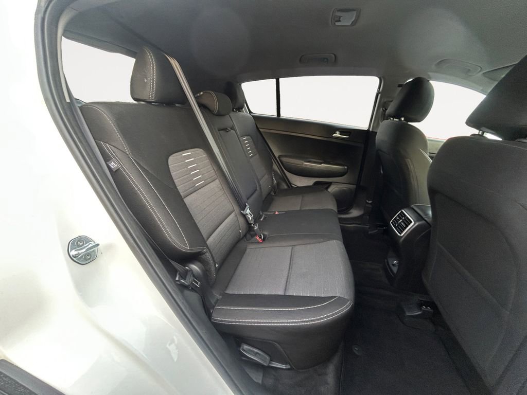 Used 2022 Kia Sportage LX w/ LX AWD Value Edition Package image 11