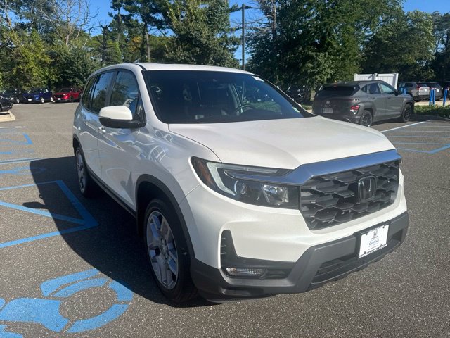 Used 2024 Honda Passport EX-L image 10