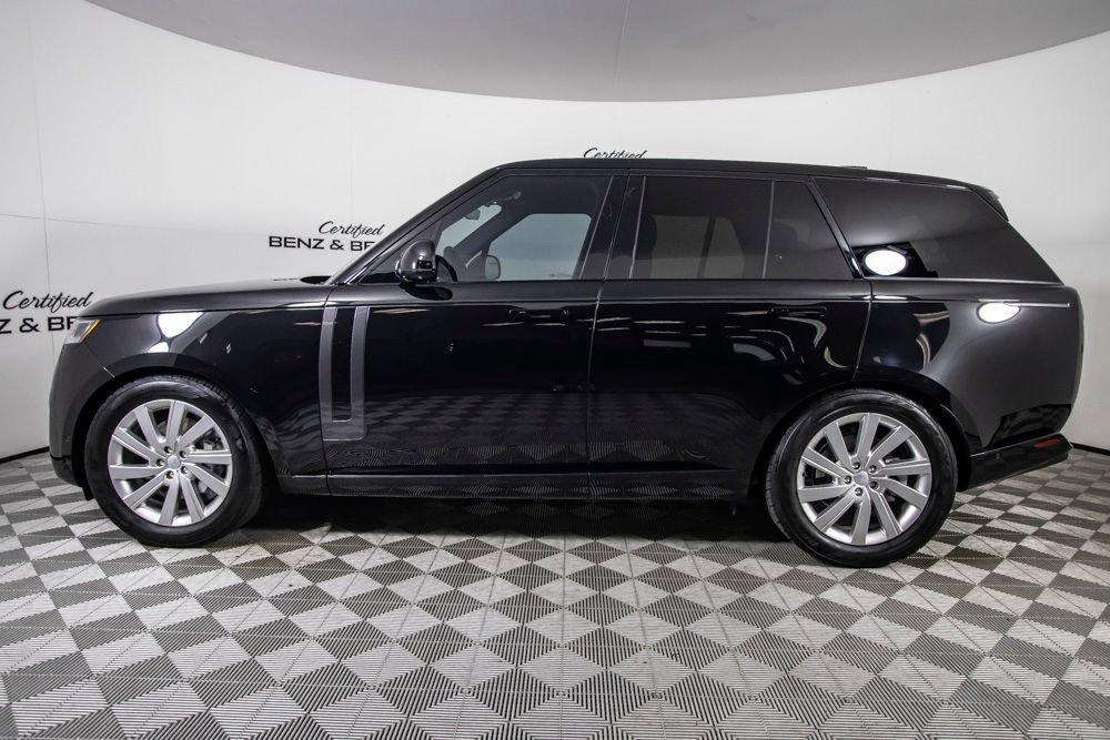 Used 2023 Land Rover Range Rover SE AWD/4WD image 10