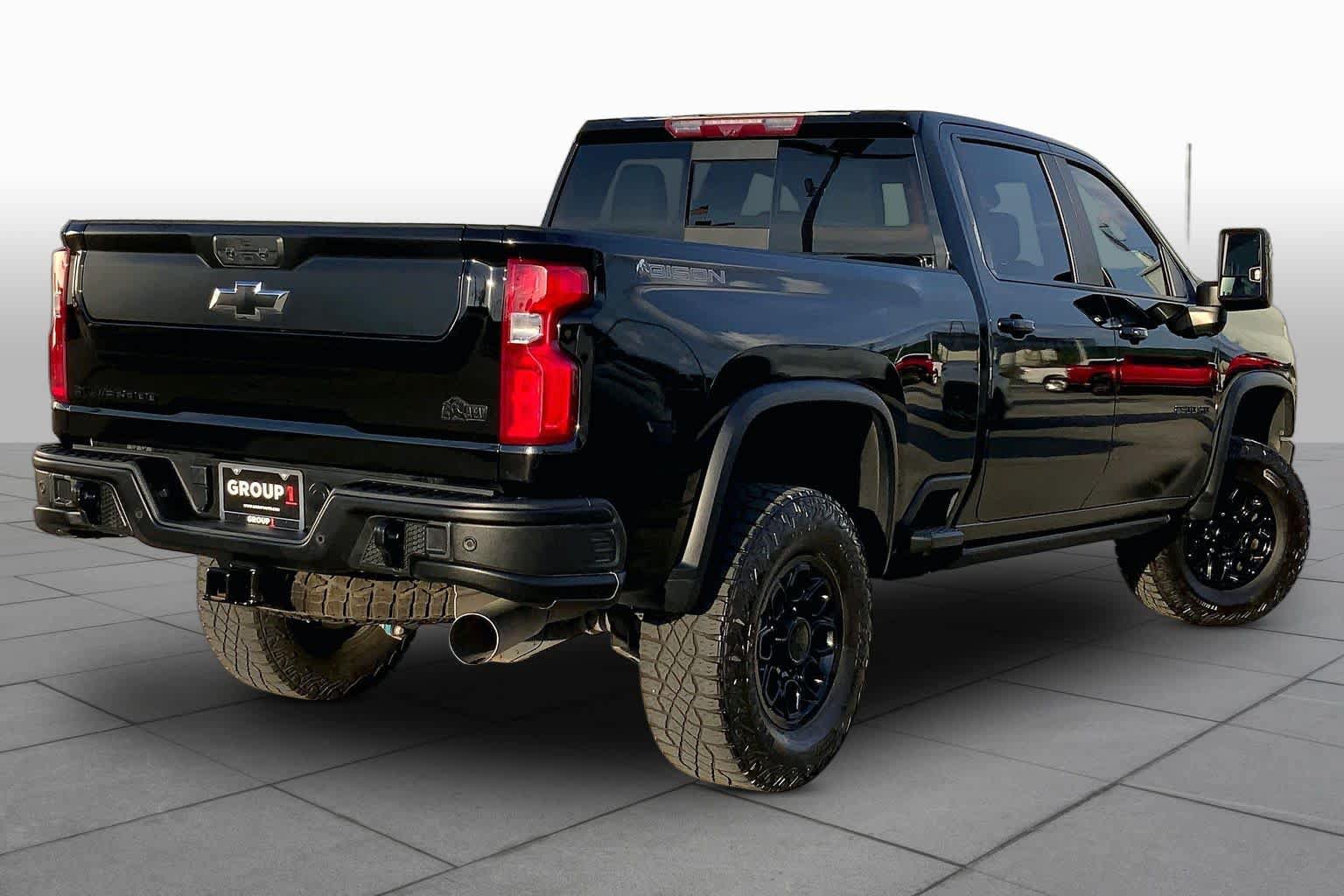 Used 2024 Chevrolet Silverado 2500 ZR2 w/ ZR2 Bison Edition AWD/4WD image 13