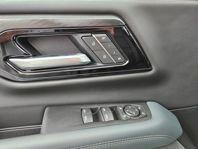 New 2026 GMC Yukon AT4 AWD/4WD image 27