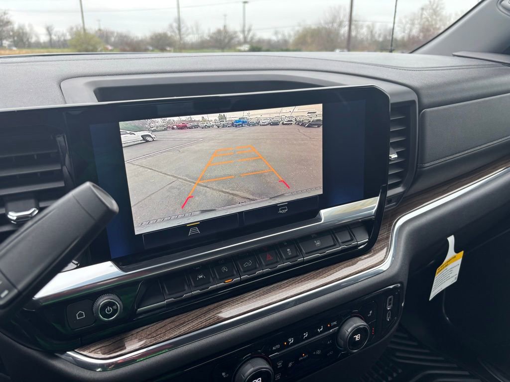 Used 2024 Chevrolet Silverado 1500 LT image 36