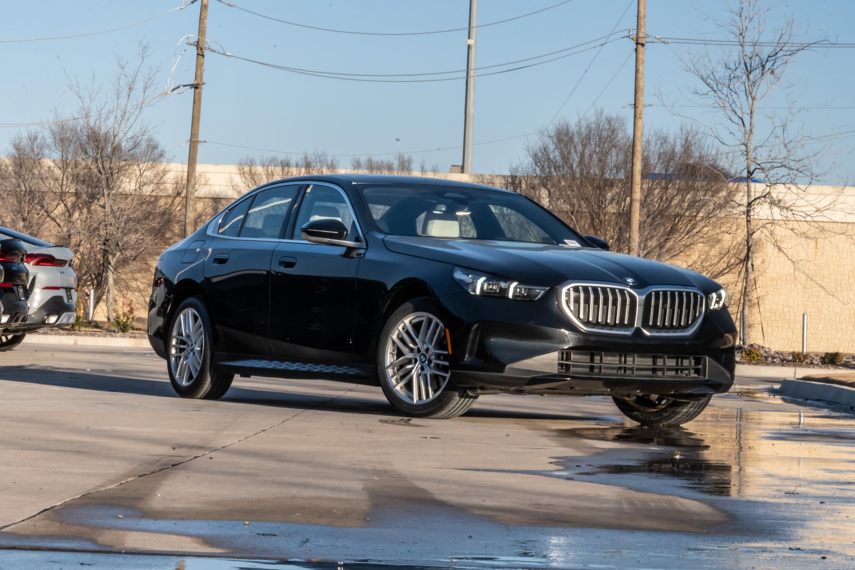 Certified 2024 BMW 530i w/ Convenience Package image 2