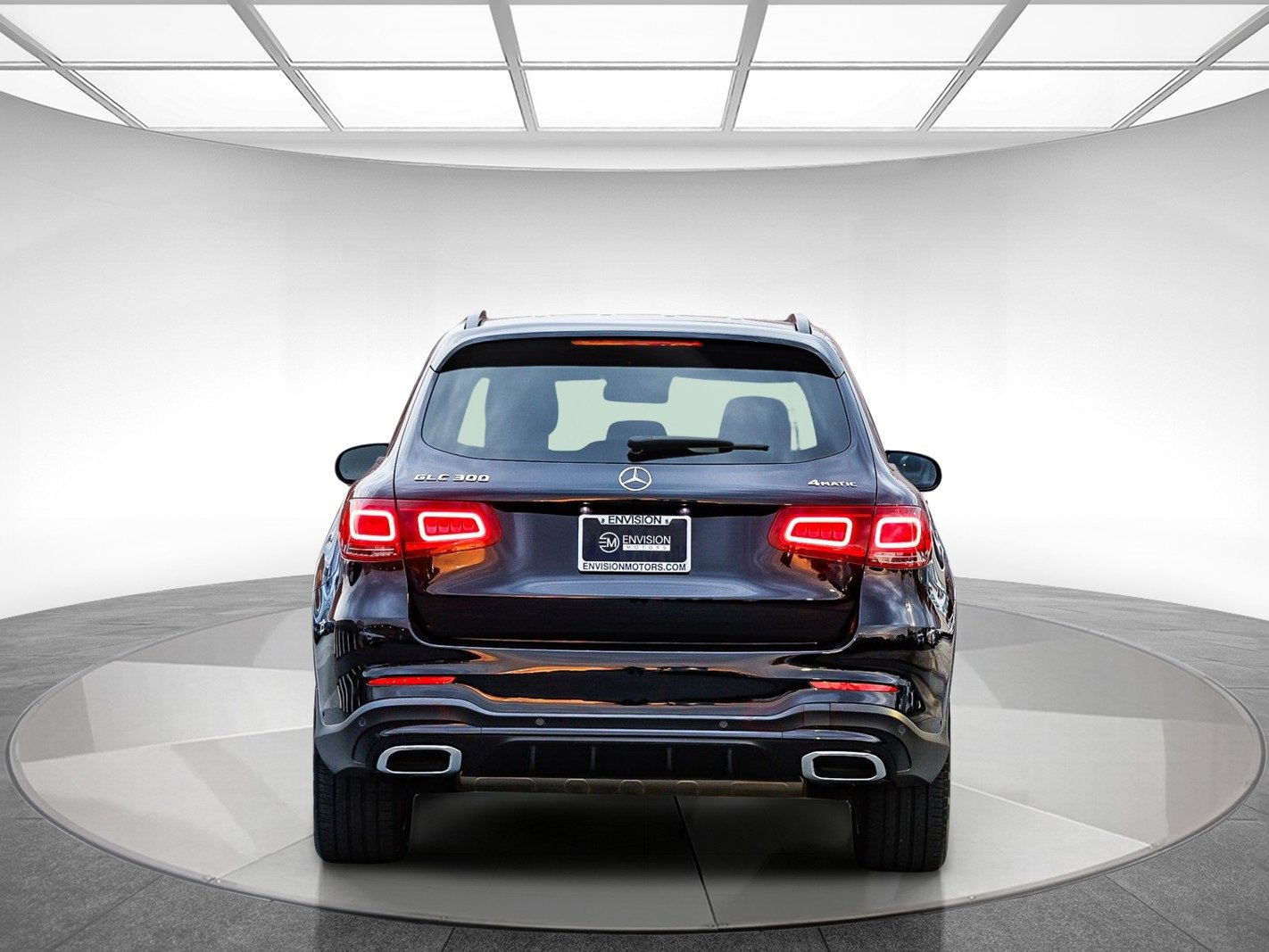 Used 2022 Mercedes-Benz GLC 300 4MATIC image 3