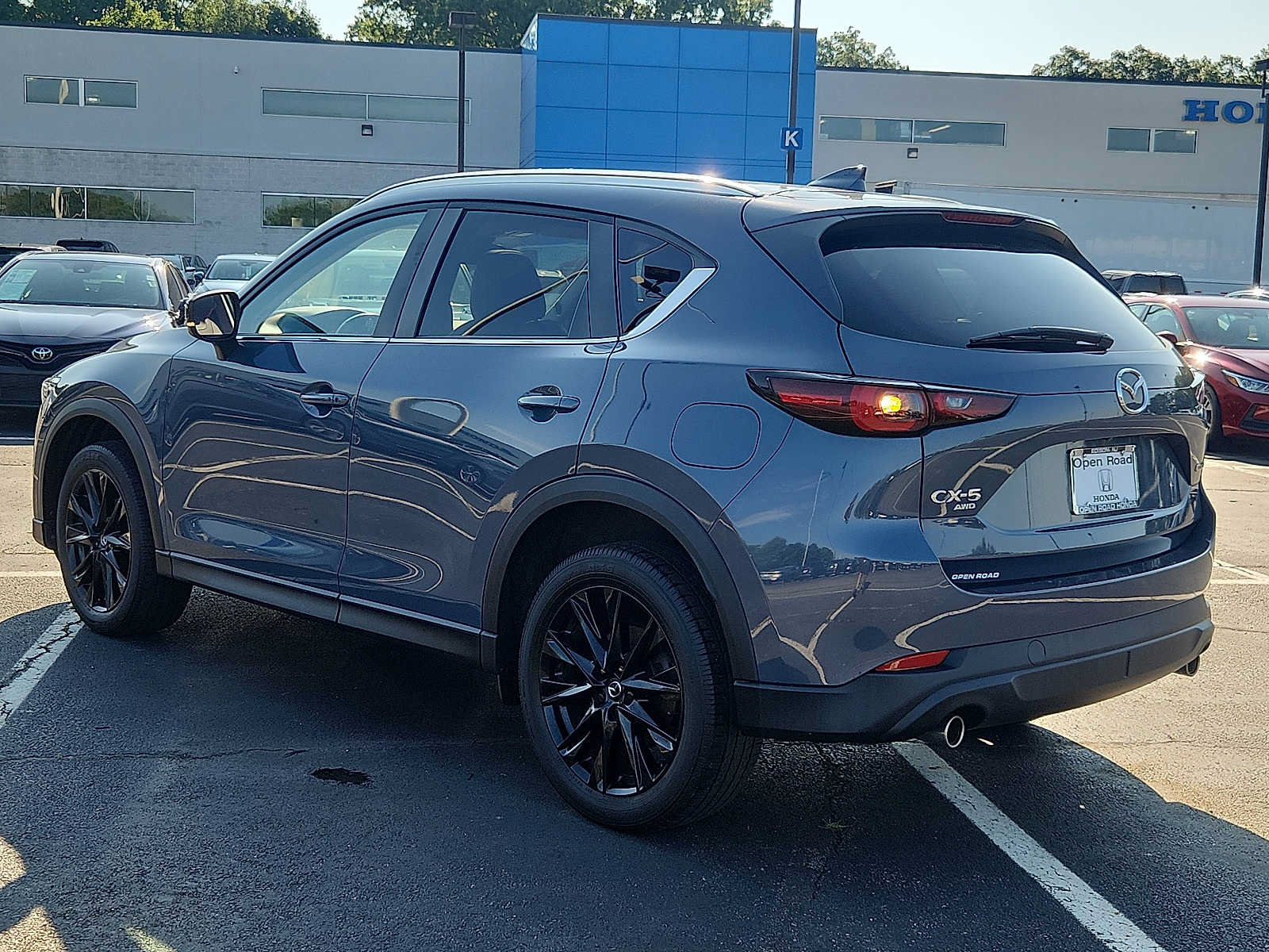 Used 2023 MAZDA CX-5 Carbon Edition AWD/4WD image 4