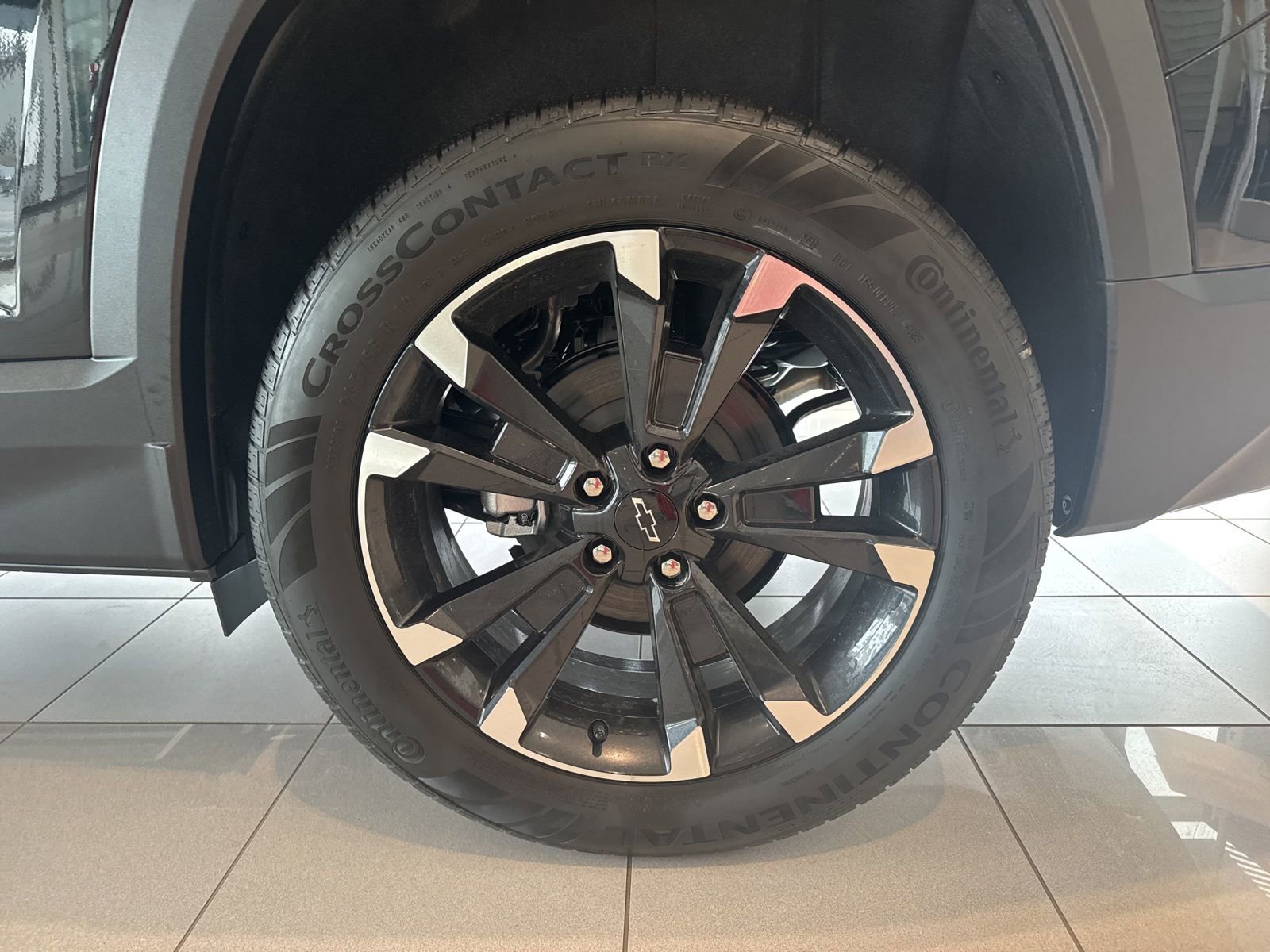 New 2026 Chevrolet Equinox RS w/ Safety and Technology Package image 9