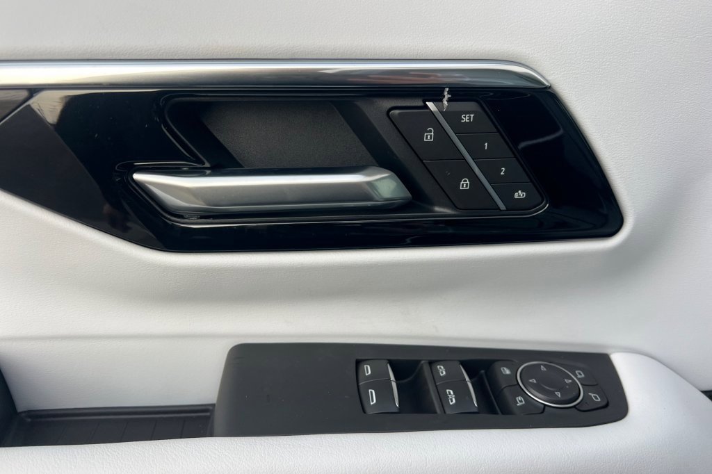 New 2026 Chevrolet Tahoe Premier image 8