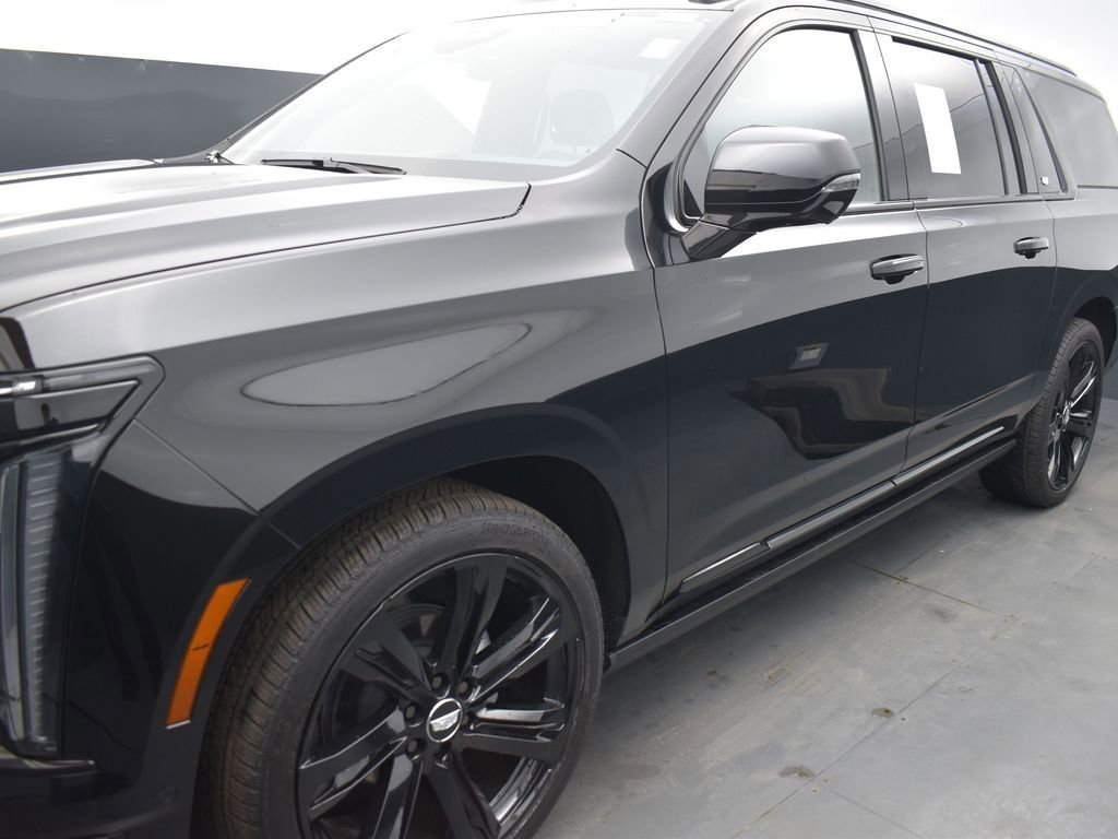 Certified 2026 Cadillac Escalade ESV Sport w/ Touring Package AWD/4WD image 39