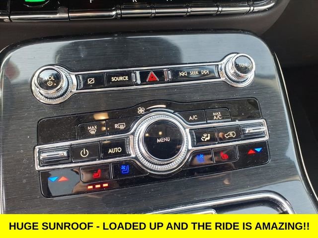 Used 2023 Lincoln Nautilus Reserve w/ Class II Trailer Tow Package image 21