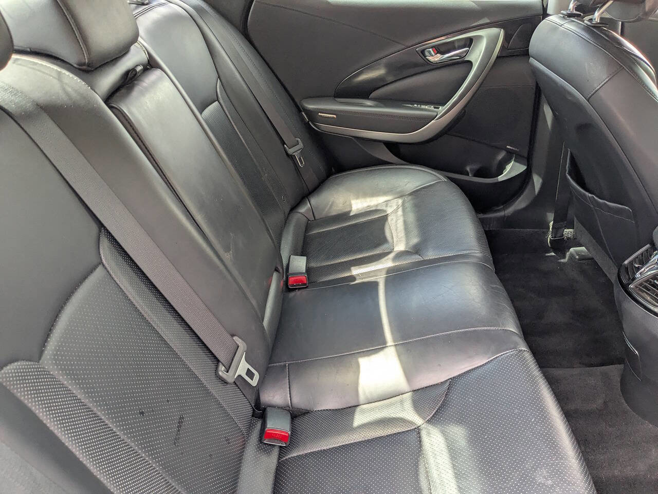 Used 2013 Hyundai Azera image 14