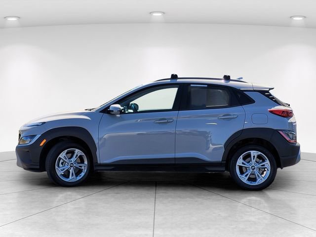 Certified 2022 Hyundai Kona SEL AWD/4WD image 7