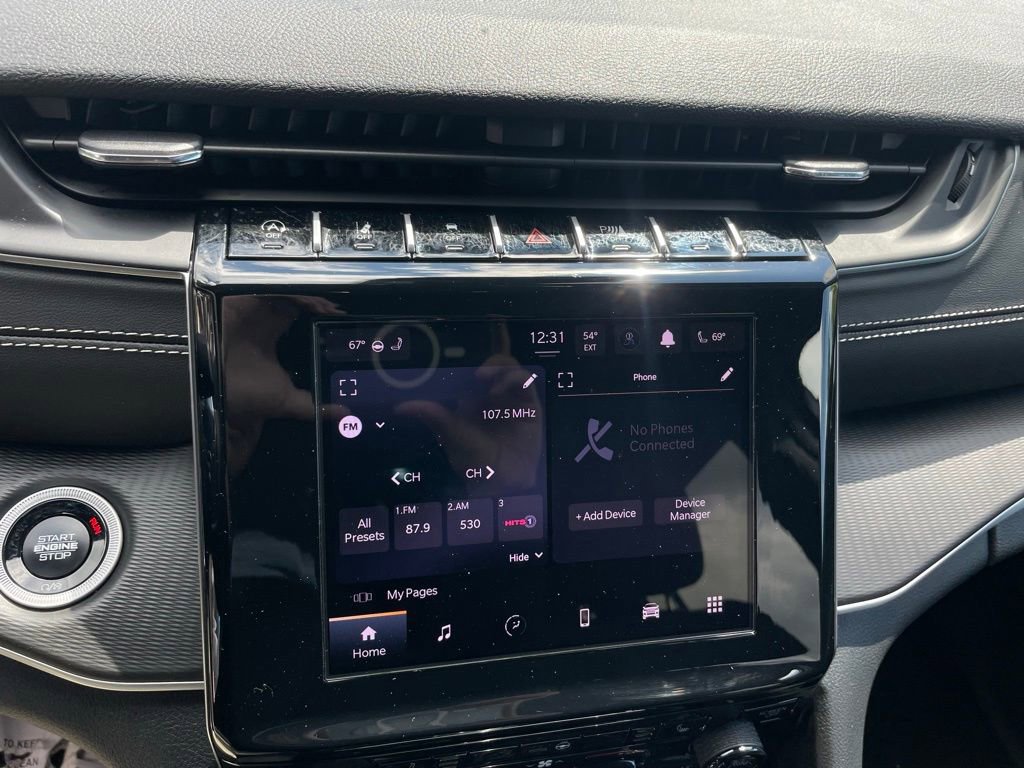 Certified 2025 Jeep Grand Cherokee L Laredo w/ Luxury Tech Group I AWD/4WD image 25
