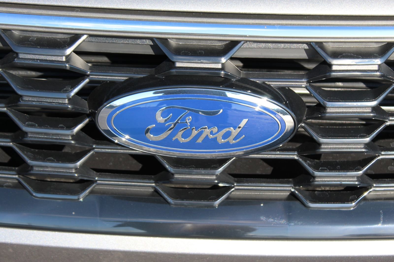 New 2026 Ford Escape ST-Line w/ Tech Pack #1 image 9