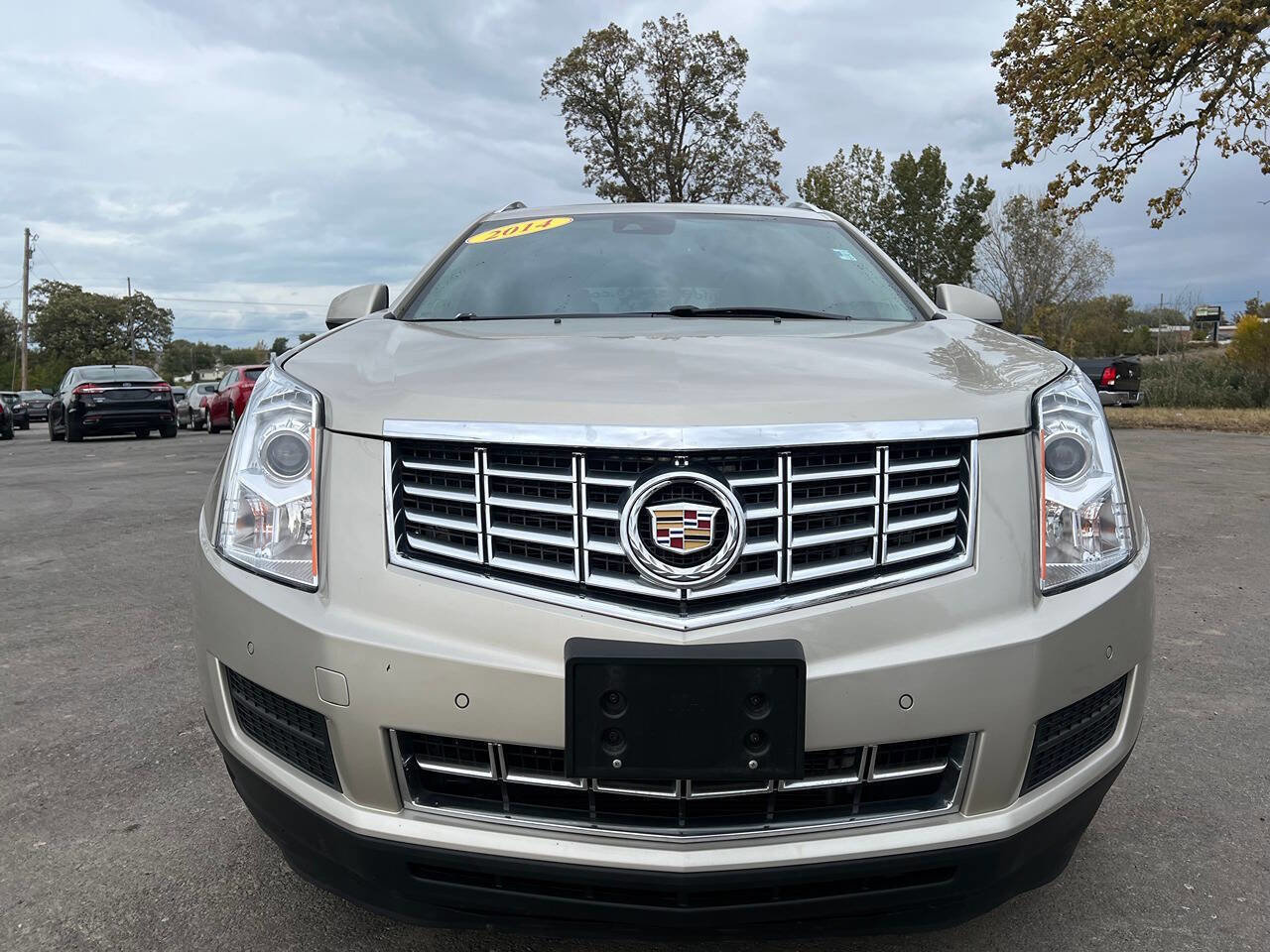 Used 2014 Cadillac SRX Luxury w/ Driver Awareness Package image 3