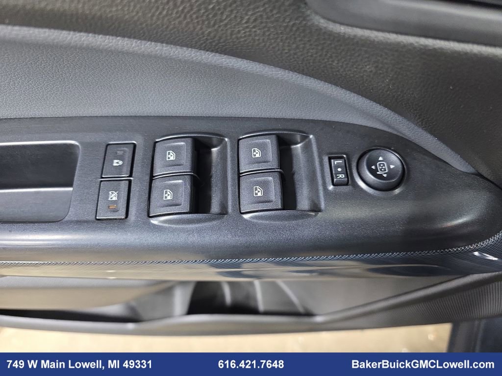 Used 2015 Chevrolet Colorado Z71 image 25