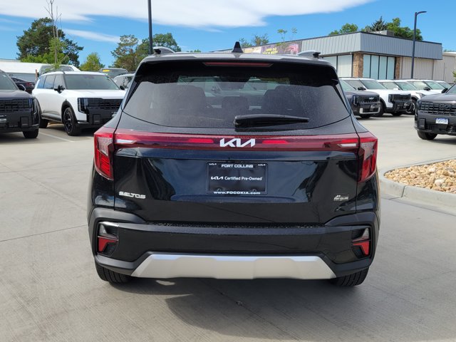 Used 2025 Kia Seltos EX FWD image 4
