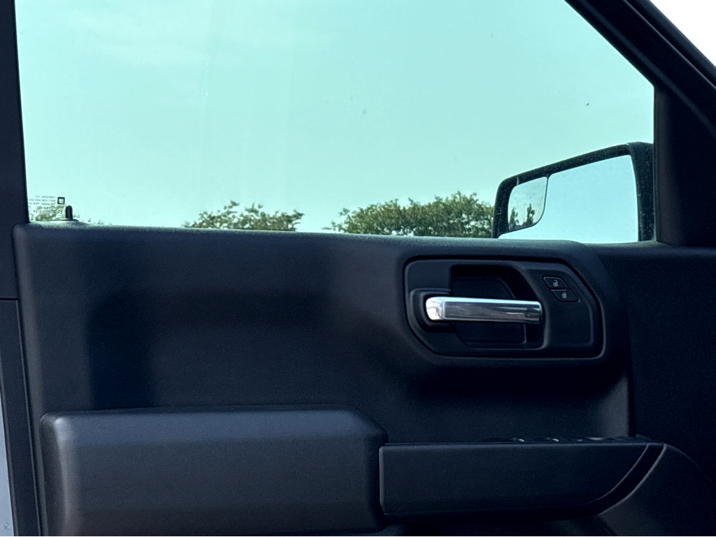 Used 2024 Chevrolet Silverado 1500 Custom RWD image 10