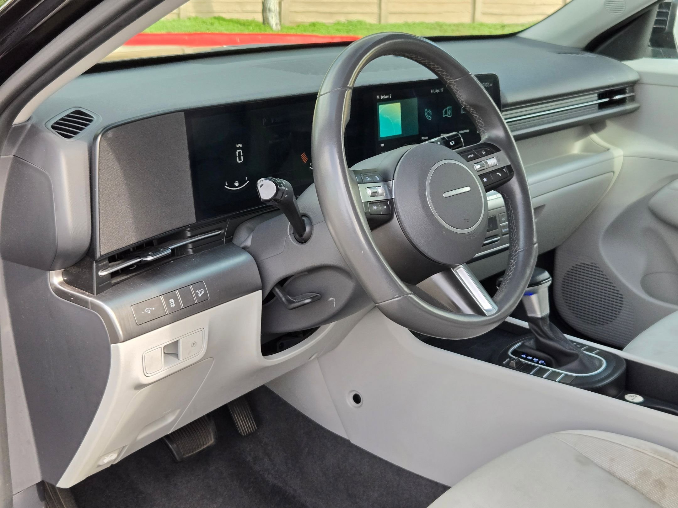 Used 2024 Hyundai Kona SEL FWD image 11