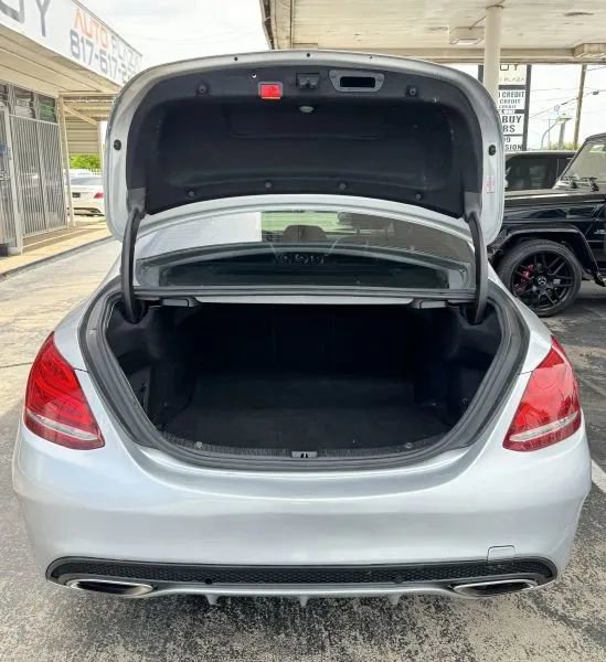 Used 2015 Mercedes-Benz C 300 4MATIC Sedan image 15