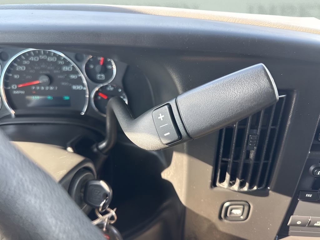 Used 2020 Chevrolet Express 3500 LT w/ LT Preferred Equipment Group image 15