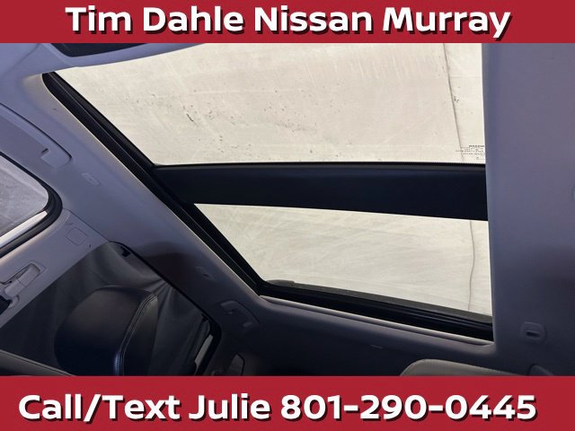 Used 2023 Nissan Rogue Platinum w/ Platinum Premium Package AWD/4WD image 33