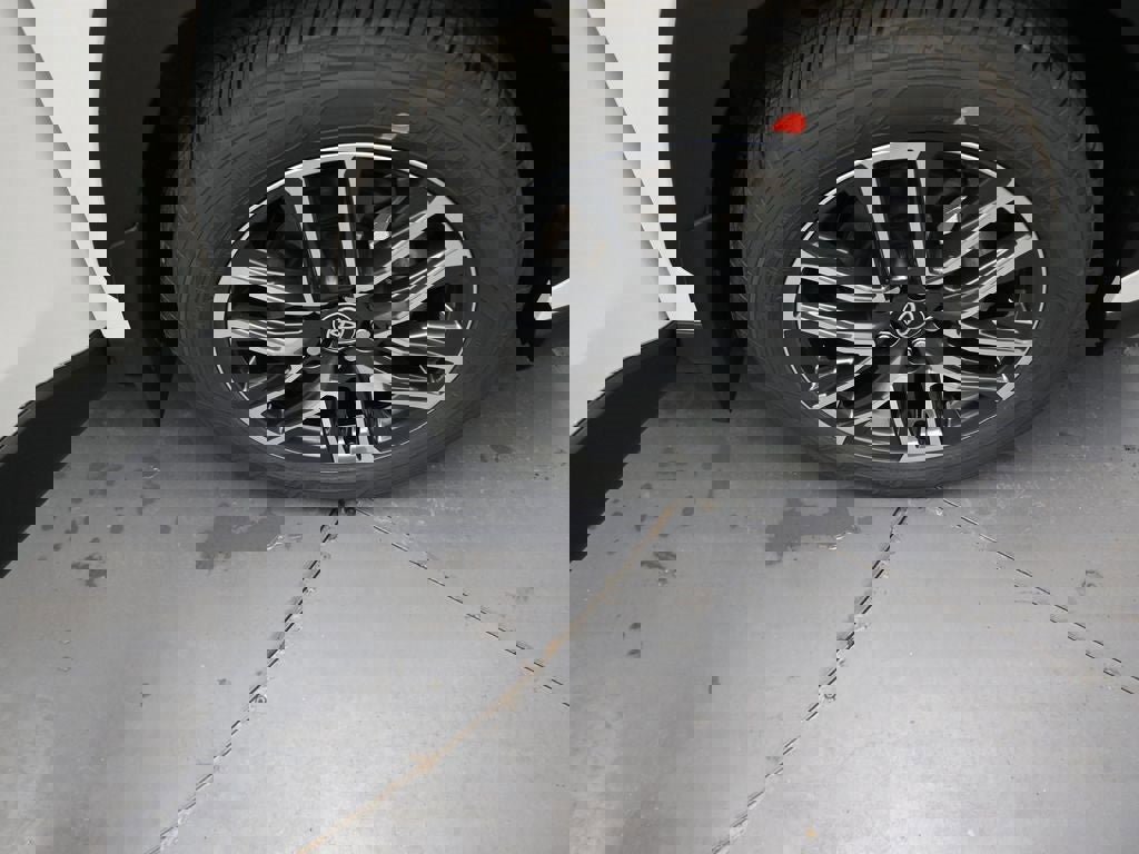 New 2026 Toyota Corolla Cross XLE w/ Convenience Package image 38